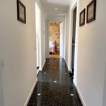 Rosselli Apartment, Appartement