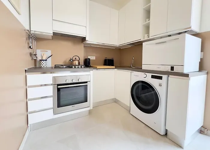 Rosselli Apartment, アパート