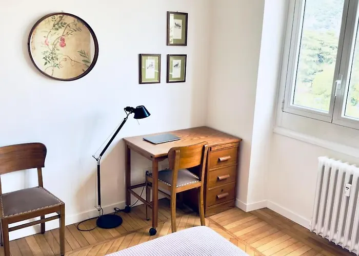 アパート Rosselli Apartment, コモ