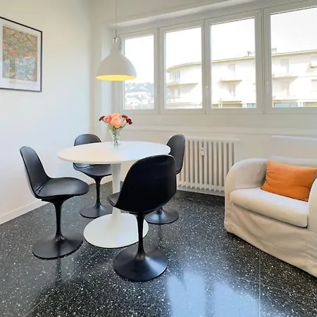 Rosselli Apartment, Daire Como